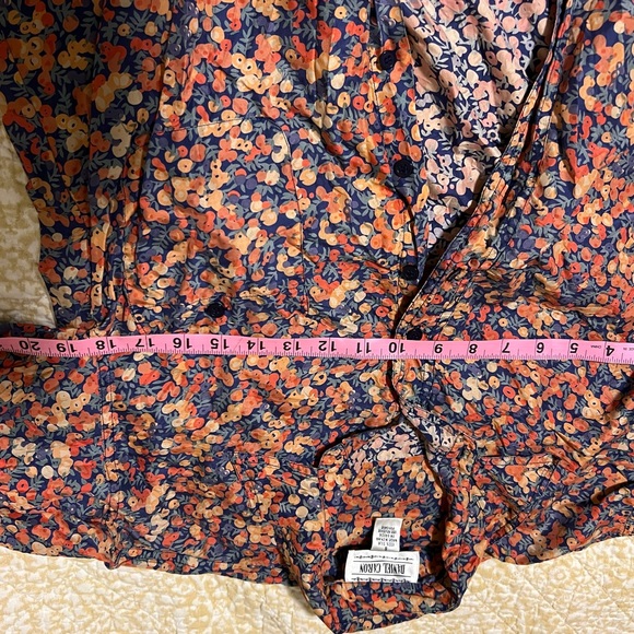 100% vintage women’s button up size small - Picture 5 of 5